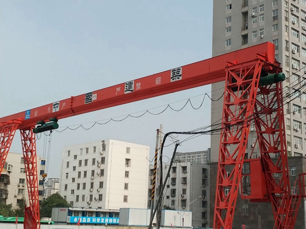 内蒙古鄂尔多斯箱型龙门吊租赁厂家 龙门吊具体安装步骤是